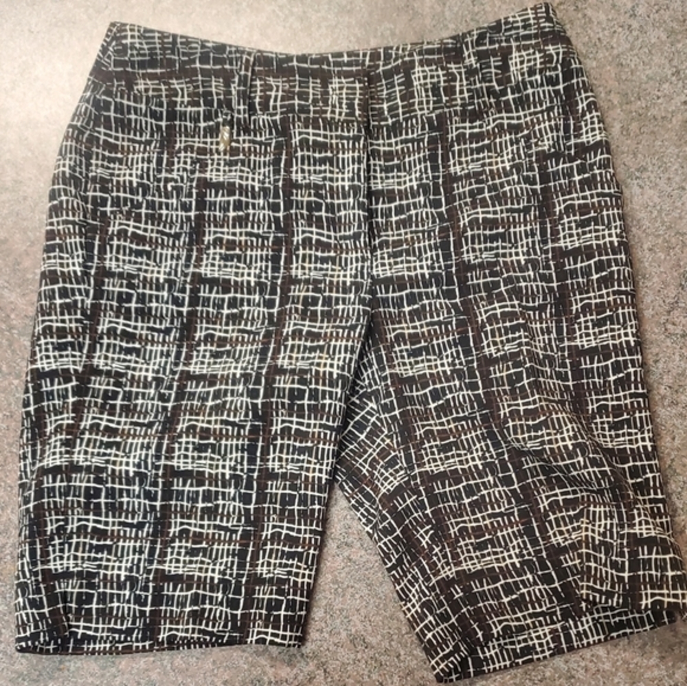 SPORT HALEY golf size 2 womens brown/black striped straight shorts with pockets - Picture 10 of 10